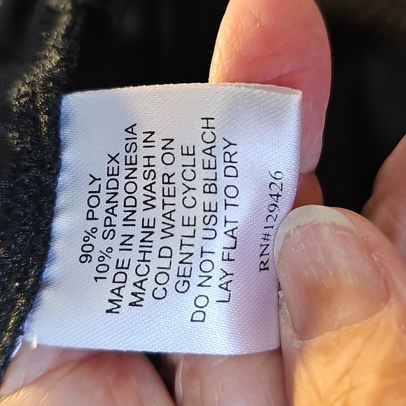 La Mer Luxe Black Sleeveless Women's Tank Top. Small But Runs Bigger‎ - Picture 6 of 8